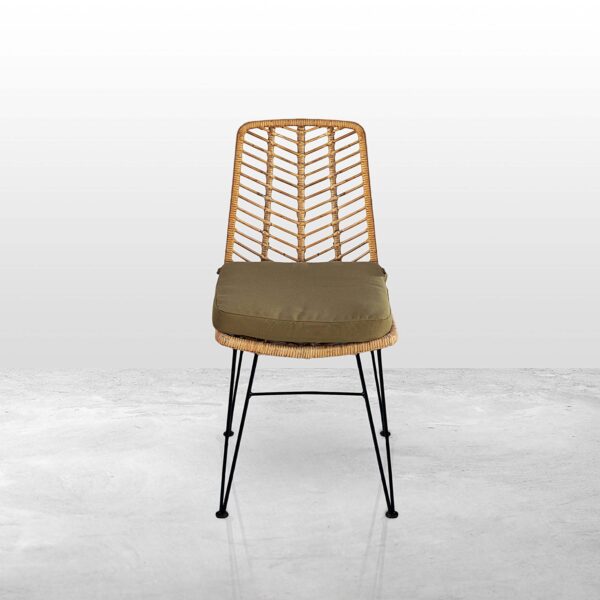 Coffee Area Metal and Rattan Chair with Big Pillow - Image 2