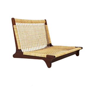 Lowered Relax Teak Wood Chair with Textile Fine Knitting